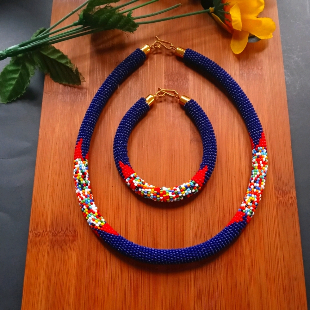 2PC Beautiful African Beaded Maasai Jewelry Set - Picture 6 of 12